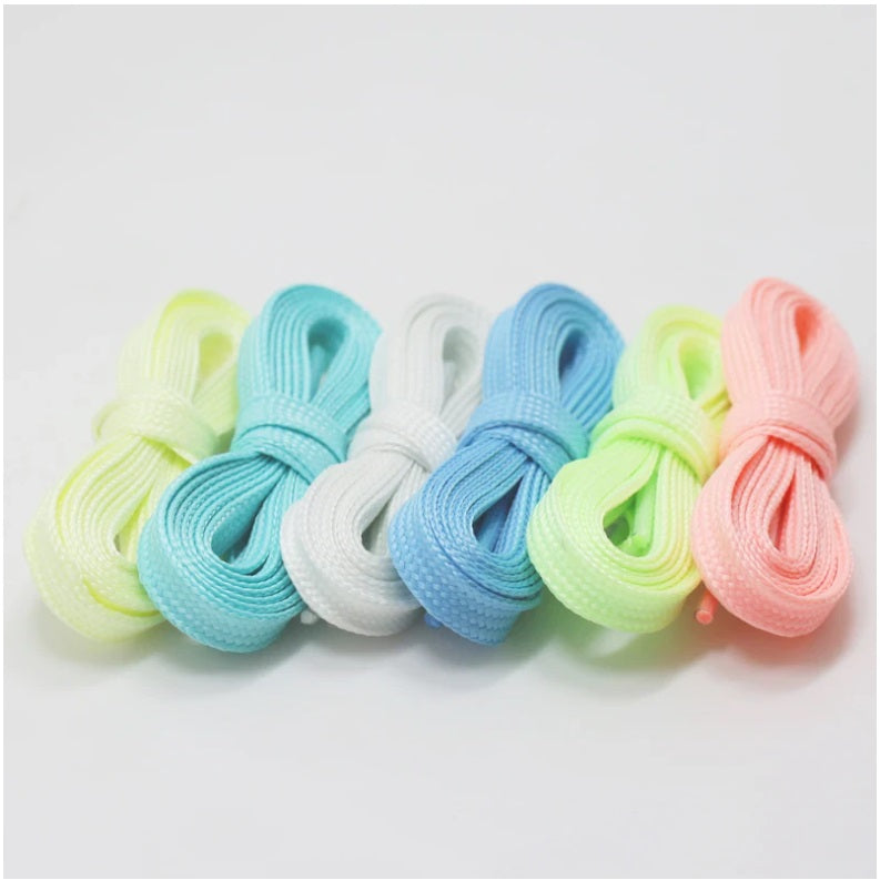 Glow in the Dark Shoelaces by The Glow In The Dark Shop (1)