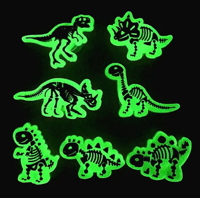 🌟🦖 Luminous Dinosaur Skeleton Shoe Charms by The Glow In The Dark Shop | Cute PVC Charms for Kids’ Shoes, Bags & Bracelets | Glow-in-the-Dark Fun! 🌟 A4