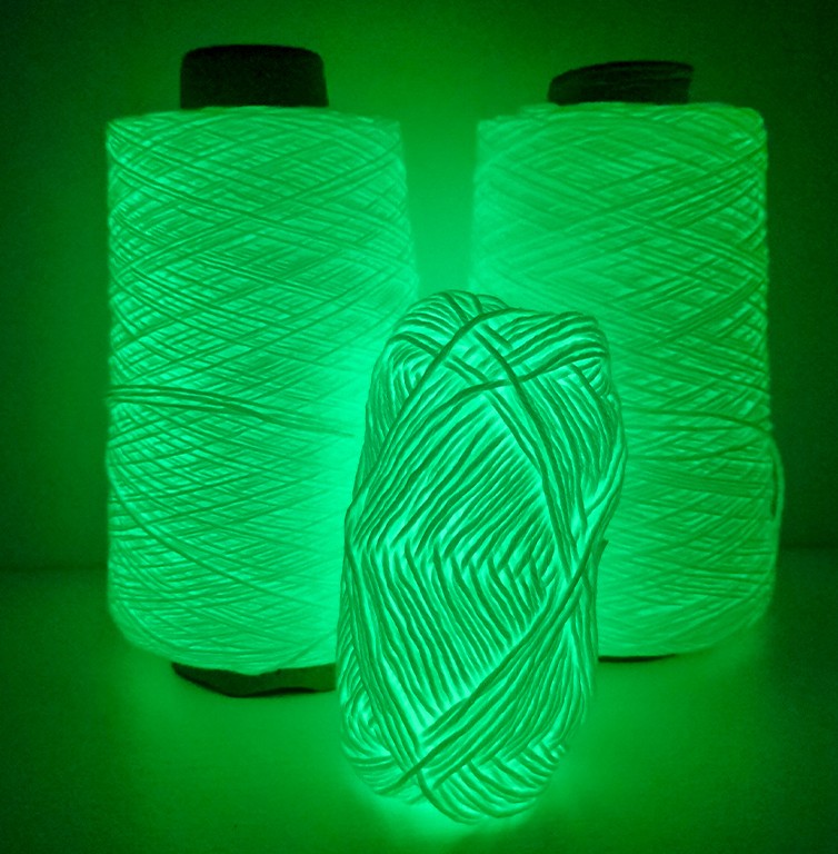 (A10) Glow in the Dark Yarn by The Glow In The Dark Shop | 60 Meter / 65 Yards / 2mm | Fluorescent | Luminescent | Phosphorescent | Wool | Polyester