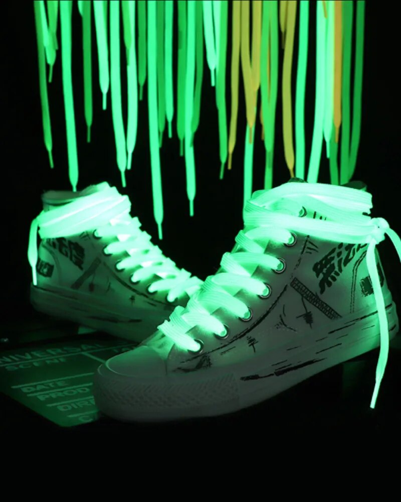 Glow in the Dark Shoelaces by The Glow In The Dark Shop (1)